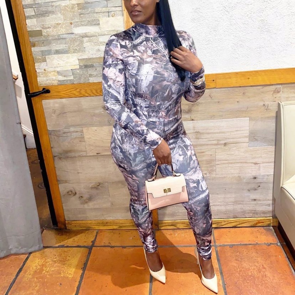 Two piece set